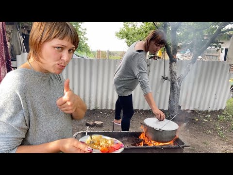 Видео: Готую вечерю плов на вогнищі в селі