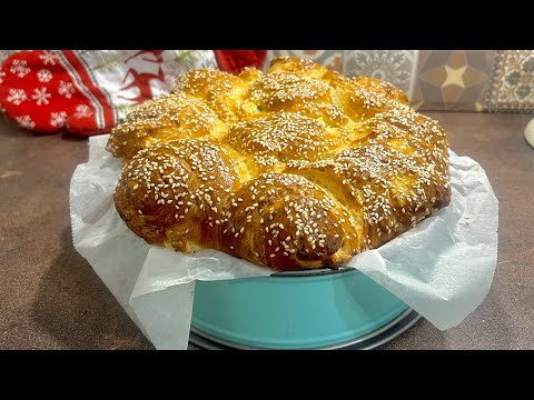 Видео: Питка за празника с масло и сирене - приказно вкусна! / Пирог к праздничному столу / holiday bread