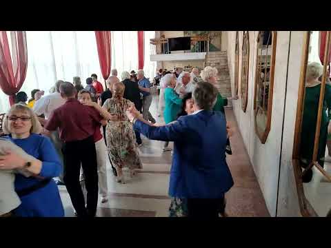 Видео: Дарите женщинам цветы 16.04.23.