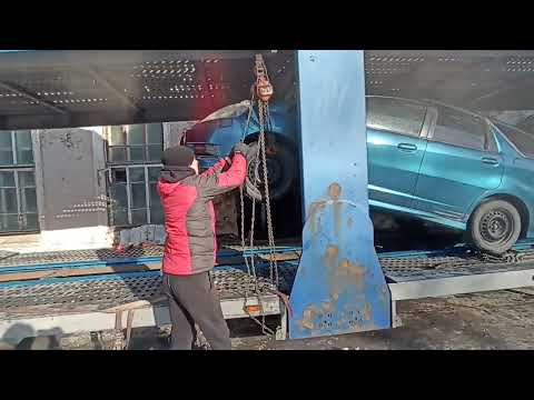 Видео: Погрузка автовоза