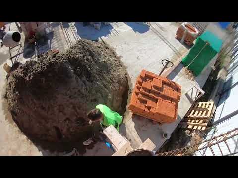 Видео: Кладка кирпича