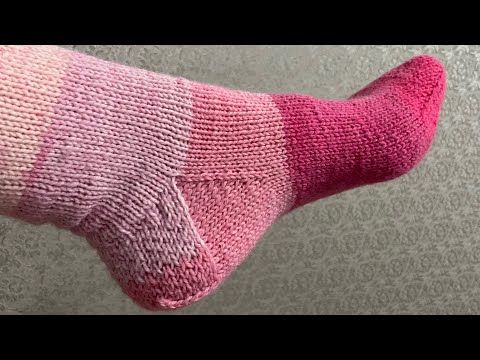 Видео: Как связать носочки с УКРЕПЛЕННОЙ пяткой? Просто!!🤩