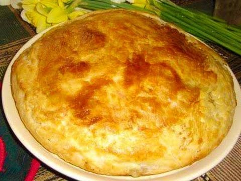 Видео: Домашние видео рецепты: пирог из слоеного теста в мультиварке