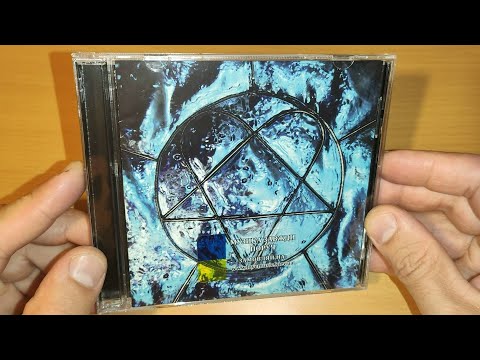 Видео: Обзор оформления CD сборника HIM - XX — Two Decades of Love Metal