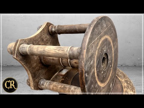 Видео: АНТИЧНЫЙ табурет для пианино 1930 года, спасенный с аукциона