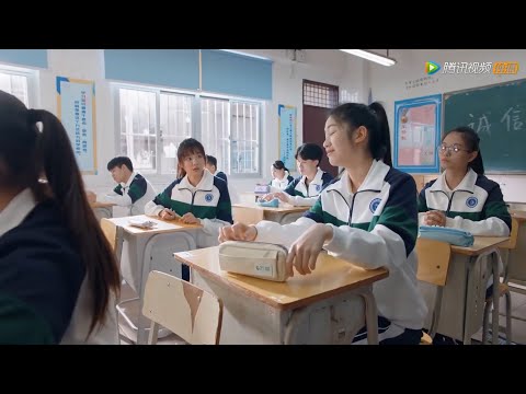 Видео: Золушка пропустила экзамен, но все же стала номером один.Все были ошеломлены