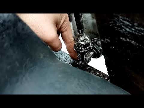 Видео: Гусеничный мини трактор