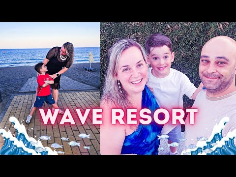 Видео: Първо море за годината! Wave resort 🌊