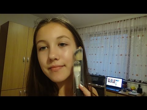 Видео: My Brush Collection||Моята колекция четки за грим 2016