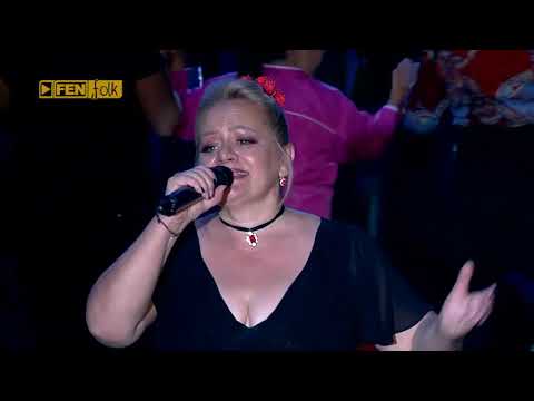 Видео: Ана-Мария & Злати Петров - Стара майка / Ana-Maria & Zlati Petrov - live Bansko Bulgarian Folklore