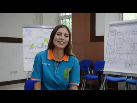 Видео: Шоу "Штаб". Вожатая МОСГОРТУРа — об отношениях с детьми и о том, как научиться танцевать