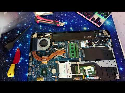 Видео: Ноутбук toshiba satellite C850 D1R разборка, чистка, ослабление петель