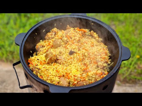Видео: Плов. Как правильно приготовить плов в казане на костре.