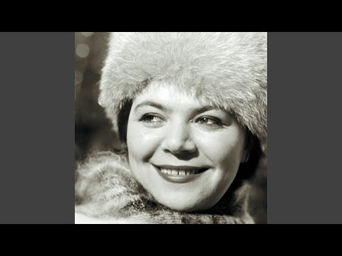 Видео: А снег идёт