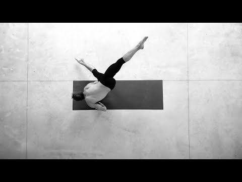 Видео: Активная ВИНЬЯСА ЙОГА уникальные комбинации асан, статика, балансы на руках // ШАВАСАНА, ПРАНАЯМА