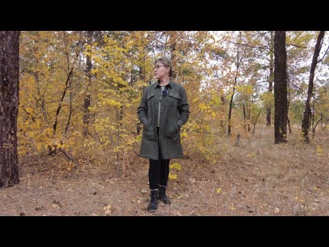 Видео: Кофточка большого размера  с фигурным вырезом готова!