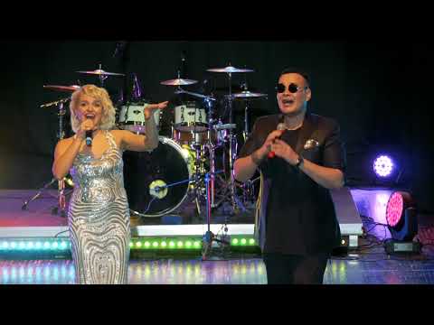 Видео: Индийская международная! "Goron ki na kalon ki" Исполняет Тимур Шквал и Елена Санникова 21.11.2018