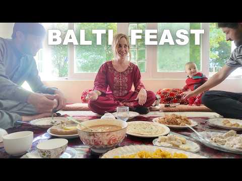 Видео: Они пригласили меня к себе домой на балти! 🇵🇰🍑 Жизнь в деревне на севере Пакистана