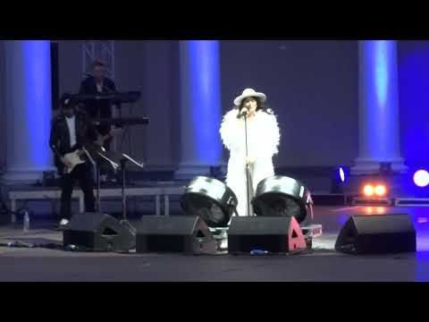 Видео: Ирина Дубцова - 29.10 (Концерт в Москве)