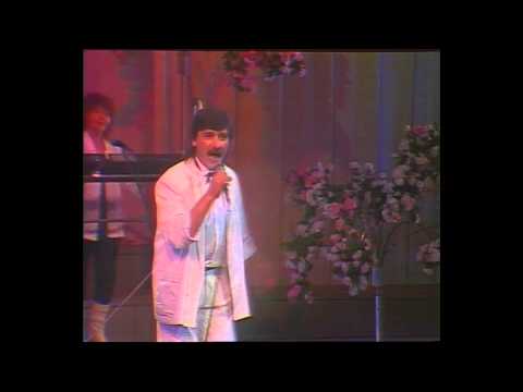 Видео: "ЗА ДЕРЕВНЕЙ " А.ТИХАНОВИЧ и Я.ПОПЛАВСКАЯ