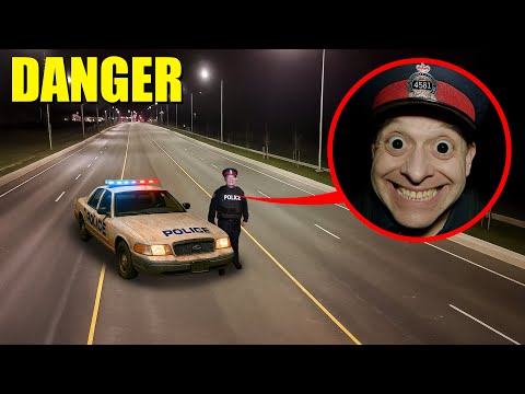 Видео: ЕСЛИ УВИДИШЬ ЭТОГО УЛЫБАЮЩЕГОСЯ ПОЛИЦЕЙСКОГО — БЕГИ БЫСТРО! (ЭТО НЕБЕЗОПАСНО)