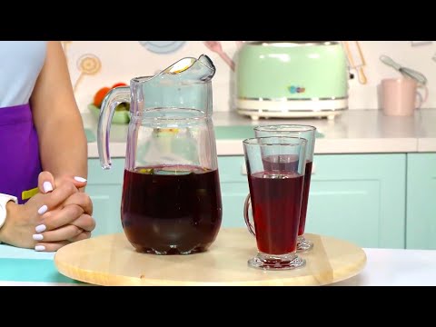 Видео: ☀️С добрым утром, малыши! Черничный чай - Хрю-шеф