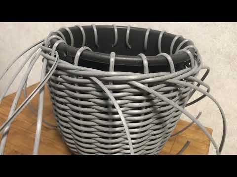 Видео: Як сплести ланцюжок з ротангу