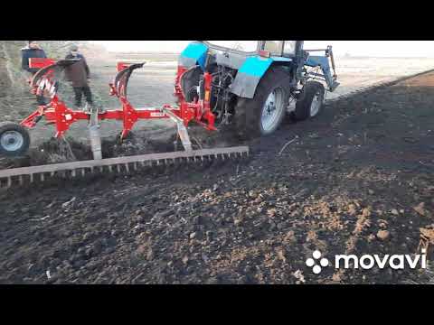 Видео: Пашем пайовикам огороди оборотним плугом UNLU.