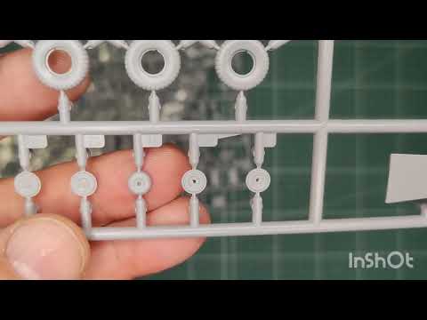 Видео: №273 Обзор модели самолёта Як-7Б Звезда 1/48 с допами