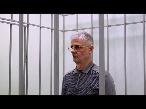 Видео: РАЗИМА АБАСОВА СНОВА ЗАДЕРЖАЛИ. ТЕПЕРЬ С СУПРУГОЙ, БРАТОМ И ПАРТНЁРОМ