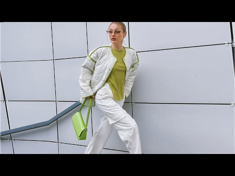 Видео: Алена Кобылянская: видеообзор новой коллекции SS’22 | Ekonika