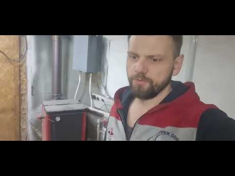 Видео: Toyota yaris 2005 г.в. автомобиль не запускается.