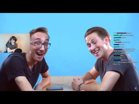 Видео: БРАТИШКИН смотрит VЕРSУСИЙ БАЯН: Стас Оксаний - Влад Симон║Bratishkin смотрит║Реакция БРАТИШКИНА