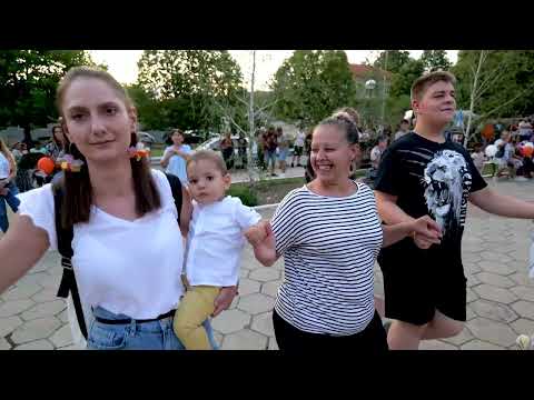 Видео: Празник ''Златна праскова   Народно веселие'' 26 07 2024 с  Гавраилово обл  Сливен