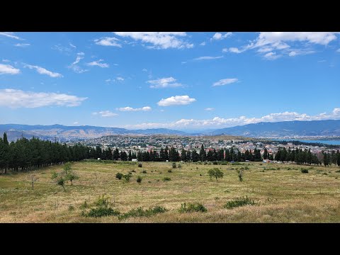 Видео: 25.07.2024 Tbilisi. Ивертубани - гора Махата - Верхнее Кукийское кладбище - Кукиа