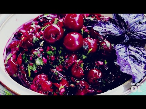 Видео: Салат из Вишни!🍒 Заготовка на зиму! Очень вкусный салат к мясным блюдам. 👍😋# 84