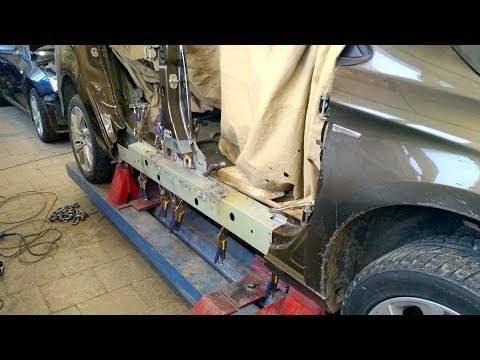 Видео: 3 часть. Citroen C4 Sedan сильный боковой удар.