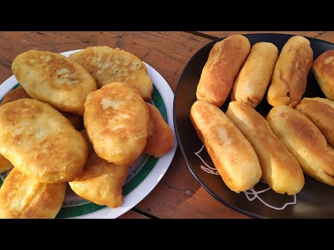 Видео: Съедят вместе с тарелкой! Сосиски в тесте + беляши😋