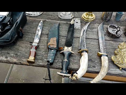 Видео: Блошиный рынок в Тбилиси - классические модели машин, кинжалы и ножи