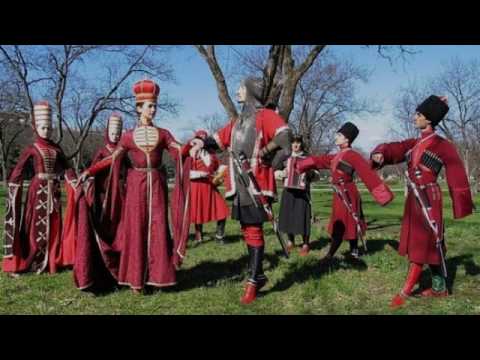 Видео: Черкесы / адыги (рассказывает Азамат Шевхужев)