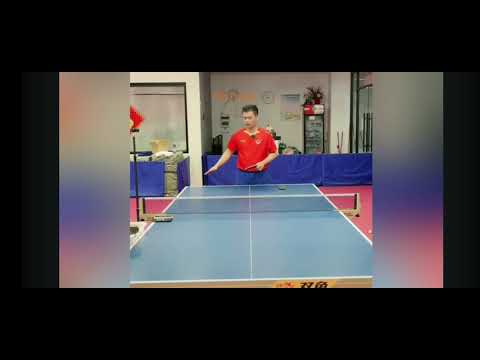 Видео: Сунь Хао Хонг. Топ-спин справа в интерпретации Guangdong. 