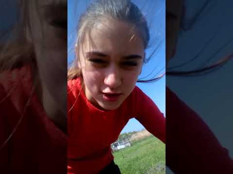 Видео: ВЛОГ~ Укусила КОЗА!!!!!