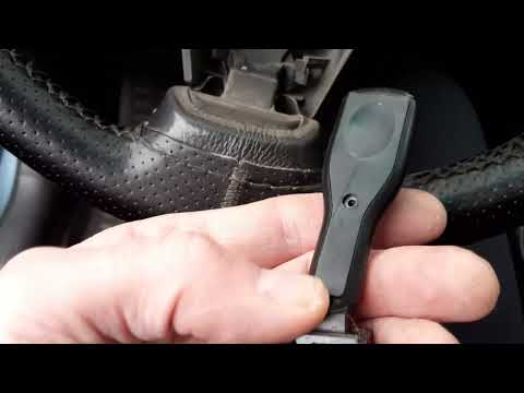 Видео: Круиз-контроль с Aliexpress на Toyota Rav4 (III) легко.