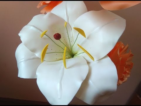 Видео: Лилия из изолона мастер класс