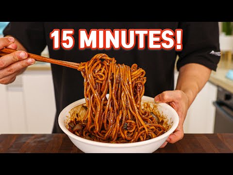 Видео: Великолепный ЧЧАЧЖАНМЁН за 15 минут l Лапша из чёрных бобов