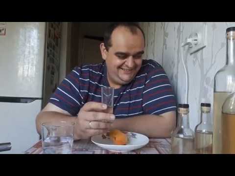 Видео: НАСТОЙКА НА ОРЕХЕ МАКАДАМИЯ С МЕДОМ-ЗАЧЕТ!!! Действительно вкусно!