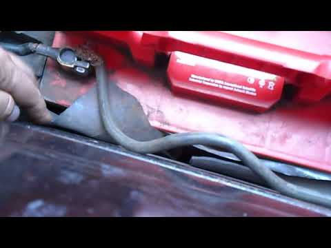 Видео: Соединяем 2 Аккумулятора параллельно.  Мощность их Больше