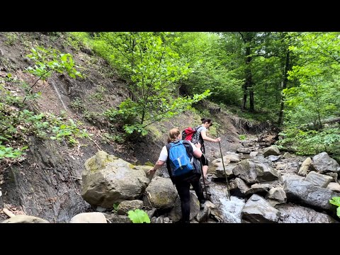 Видео: Поход-недоход. Ходим-бродим в окрестностях Шпичатского потока. Водопад Сказка