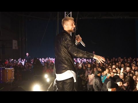 Видео: Где Егор Крид? В Караганде! Что он делает с залом!...