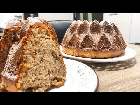 Видео: Домашний пирог с яблоками, грецкими орехами и корицей, пушистый и сочный.